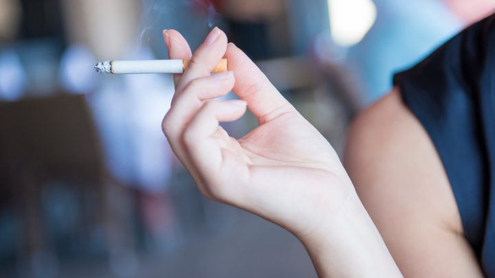 Plan de la ville de Melbourne pour interdire de fumer dans le CBD d’ici 2025 – 3AW