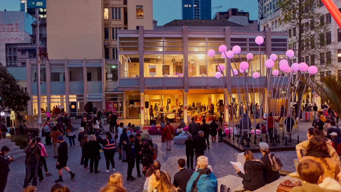 L’art dans la ville remplira le CBD d’Auckland avec une série d’expositions et d’installations colorées ce printemps