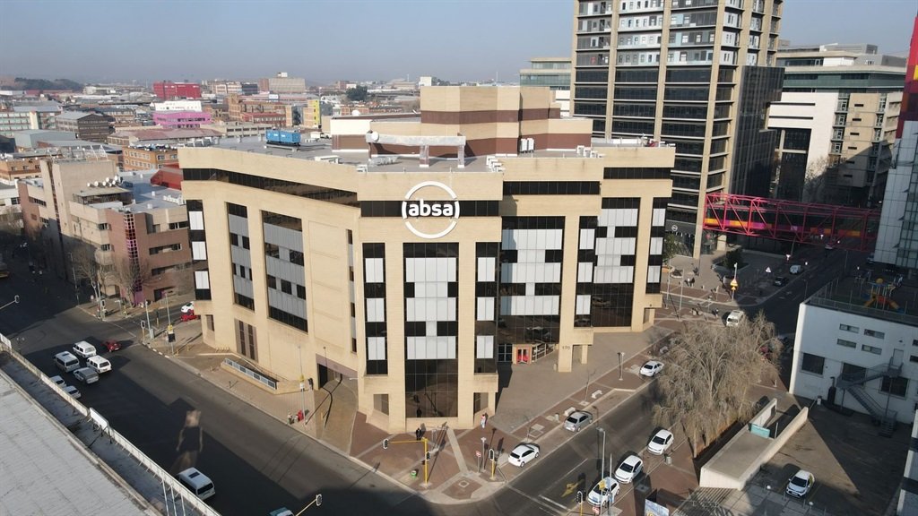 JETEZ UN COUP D’ŒIL |  Vous pourriez posséder les anciens bureaux d’Absa à Joburg CBD – pour environ 80 millions de rands
