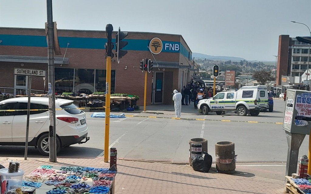 Un agent de la circulation de la municipalité locale de KSD abattu par balle à Mthatha CBD