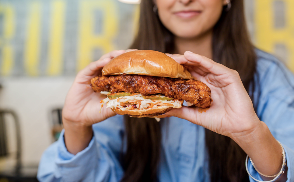 Journée nationale du sandwich au poulet frit : où trouver des offres alimentaires